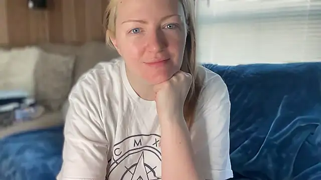 PefectNipz online show from 01-12-26, 03:28