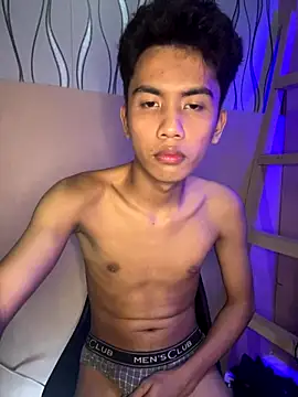 Demure Asian143 online show from 09-25-25, 03:49