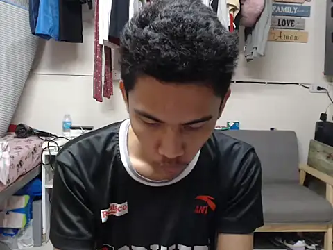 Demure Asian143 online show from 08-04-26, 01:31