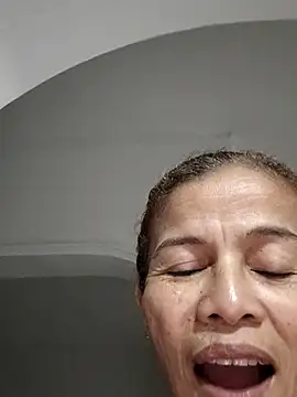 Merybeks online show from 10-20-25, 10:49