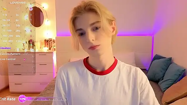 fiachand online show from 03-08-26, 04:33