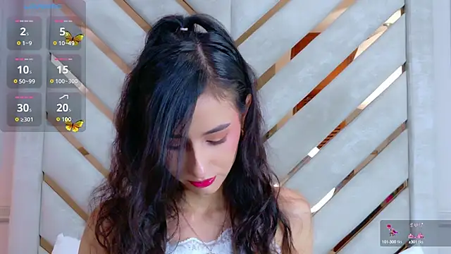 Sarah-Grace online show from 10-06-25, 02:42