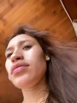 juliana-mancini online show from 11-01-25, 03:58