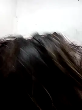 Snapshot of Miranda_sexlove_ chatting on 10-23-25, 03:33 Miranda sexlove online show from 10-23-25, 03:33