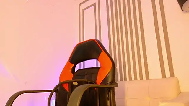 ALANNFERRER online show from 12-21-25, 11:06