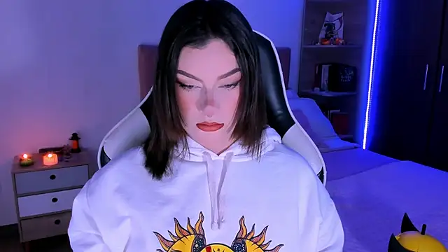 Snapshot of OphelianaRose33 chatting on 11-03-25, 07:48 OphelianaRose33 online show from 11-03-25, 07:48