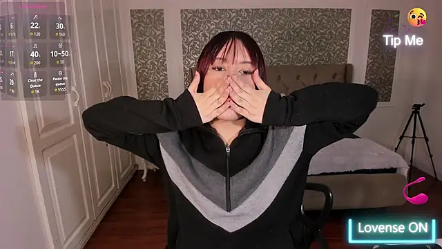 Jolie price online show from 11-29-25, 02:47