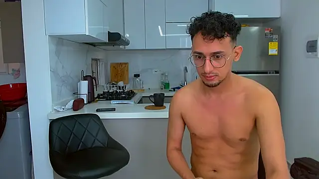 Snapshot of twoboyssex chatting on 10-04-25, 12:25 twoboyssex online show from 10-04-25, 12:25