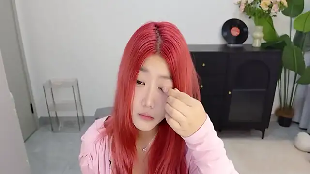 Snapshot of xiaouli chatting on 09-16-25, 01:39 xiaouli online show from 09-16-25, 01:39