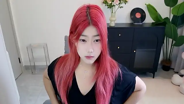 Snapshot of xiaouli chatting on 09-20-25, 03:29 xiaouli online show from 09-20-25, 03:29