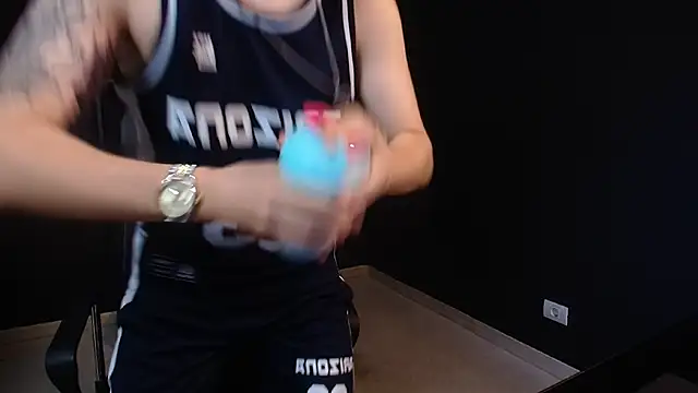 FelixStarkk online show from 06-19-26, 04:28
