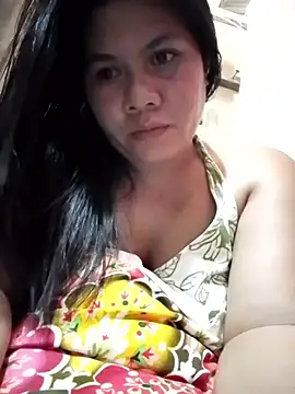 Snapshot of phoenix_1994 chatting on 05-16-26, 06:54 phoenix 1994 online show from 05-16-26, 06:54
