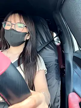 Linh 2004 online show from 09-24-25, 06:06