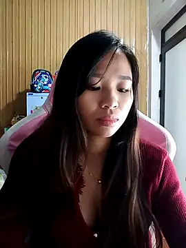 Snapshot of Na_na90 chatting on 02-13-26, 02:18 Na na90 online show from 02-13-26, 02:18