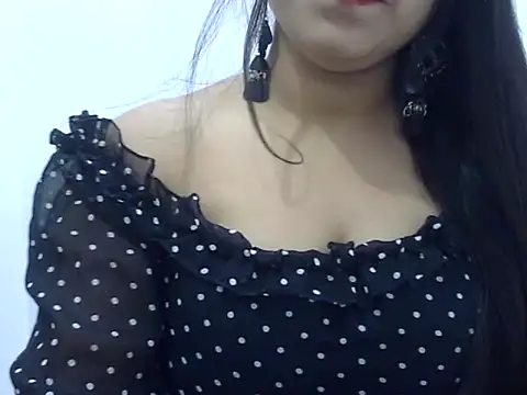 LIYO  online show from 02-26-26, 06:23