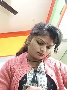 Hot mirchjii online show from 12-17-25, 03:40