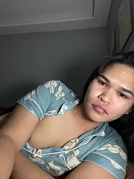 AlianaBlair online show from 11-14-25, 06:17