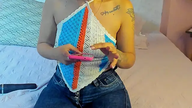 Emilly Beaumont online show from 09-18-25, 01:24