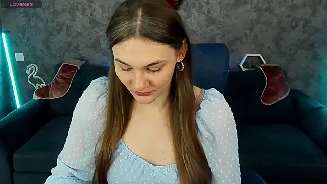 Snapshot of DiamondGoldie chatting on 01-09-26, 01:58 DiamondGoldie online show from 01-09-26, 01:58