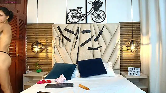 Cinthiabaker online show from 11-08-25, 11:32