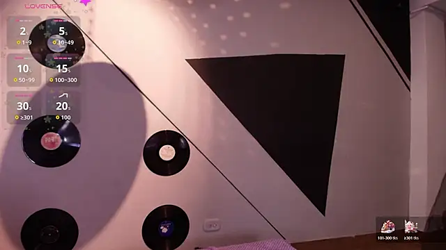 Lilith and Khloe online show from 02-13-26, 11:39