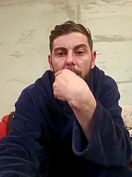 Snapshot of Alex-andru88 chatting on 02-03-26, 10:31 Alex-andru88 online show from 02-03-26, 10:31