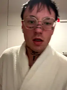 FullTattooBoy online show from 12-15-25, 04:50