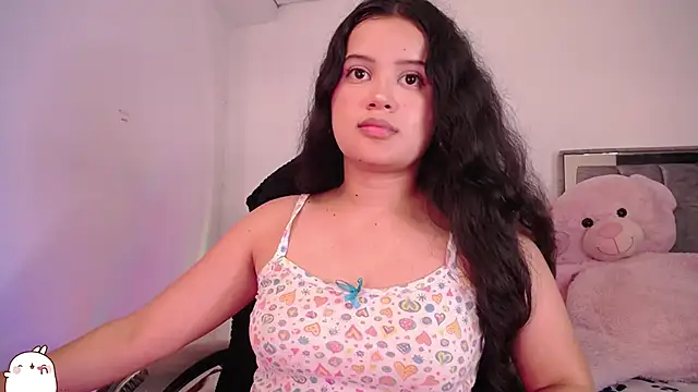 Snapshot of danei__ chatting on 11-07-25, 10:32 danei online show from 11-07-25, 10:32