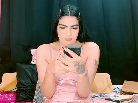 Snapshot of _crystal23_ chatting on 09-14-25, 05:06 crystal23 online show from 09-14-25, 05:06