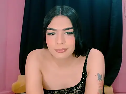 Snapshot of _crystal23_ chatting on 10-18-25, 04:48 crystal23 online show from 10-18-25, 04:48