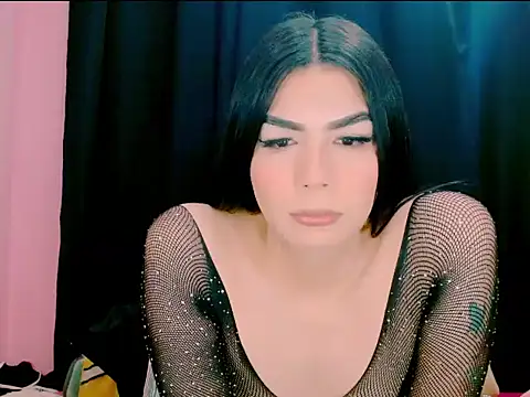  crystal23  online show from 02-01-26, 05:28