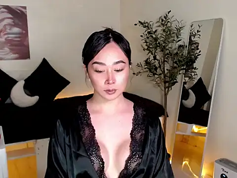 Snapshot of Ms_yhanna chatting on 05-05-26, 11:46 Ms yhanna online show from 05-05-26, 11:46