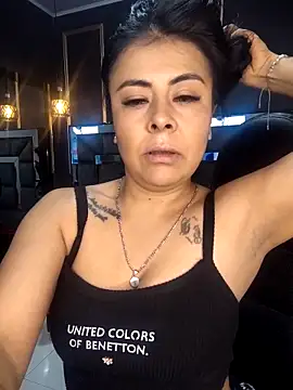 Aniajoness  online show from 11-12-25, 03:40