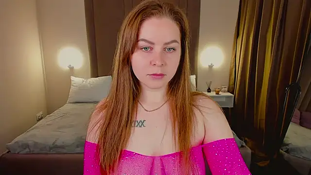 Snapshot of MikaBloom chatting on 09-13-25, 02:22 MikaBloom online show from 09-13-25, 02:22