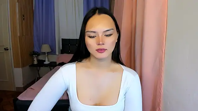 Snapshot of ameliamaureen chatting on 06-12-26, 02:49 ameliamaureen online show from 06-12-26, 02:49