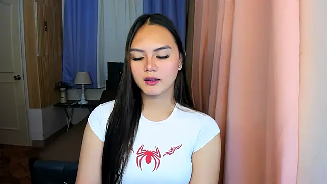 Snapshot of ameliamaureen chatting on 07-19-26, 05:38 ameliamaureen online show from 07-19-26, 05:38