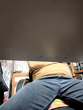 Snapshot of Ersin_meral chatting on 03-04-26, 01:28 Ersin meral online show from 03-04-26, 01:28