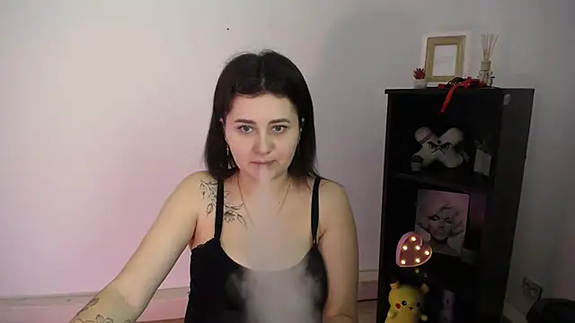 Snapshot of Katrin_kiss_ chatting on 11-30-25, 02:21 Katrin kiss online show from 11-30-25, 02:21