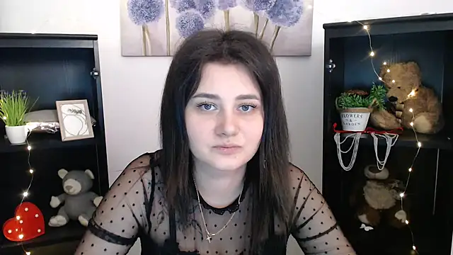 Snapshot of Katrin_kiss_ chatting on 02-14-26, 02:03 Katrin kiss online show from 02-14-26, 02:03
