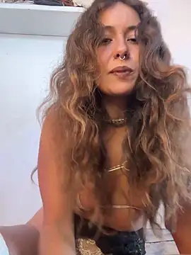 Snapshot of Griegadelfuego chatting on 11-22-25, 07:57 Griegadelfuego online show from 11-22-25, 07:57