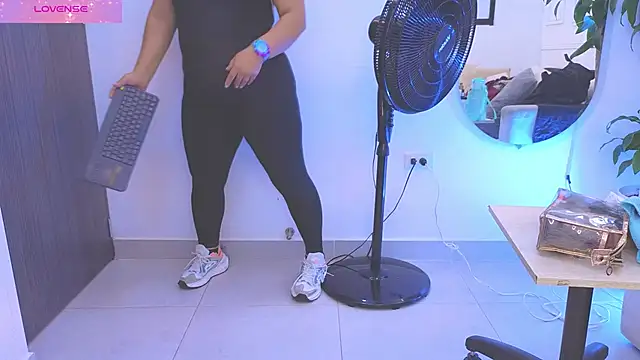 Daisy Price online show from 03-14-26, 10:53