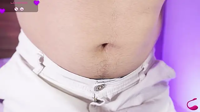 Snapshot of EimyAndMaxi chatting on 12-13-25, 08:47 EimyAndMaxi online show from 12-13-25, 08:47