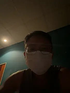 Snapshot of Rmangotw chatting on 05-23-26, 06:12 Rmangotw online show from 05-23-26, 06:12
