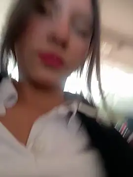 Snapshot of Katie_rawwww chatting on 10-24-25, 03:30 Katie rawwww online show from 10-24-25, 03:30