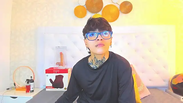 b3k afrodict online show from 10-28-25, 03:54