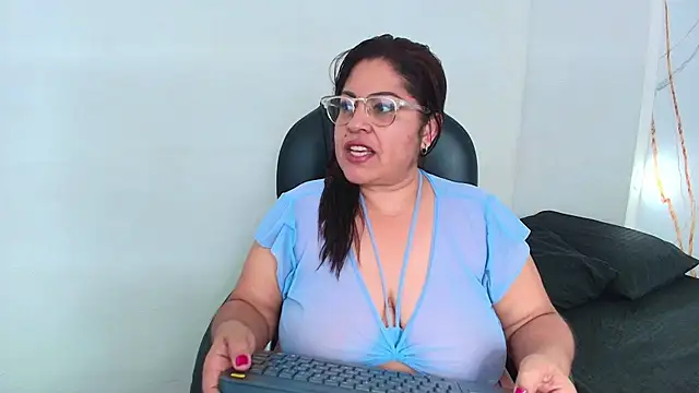 Karla hilton1 online show from 02-02-26, 01:21