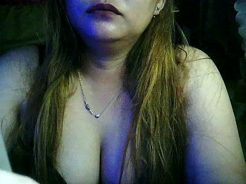 yuana25 online show from 11-28-25, 08:50