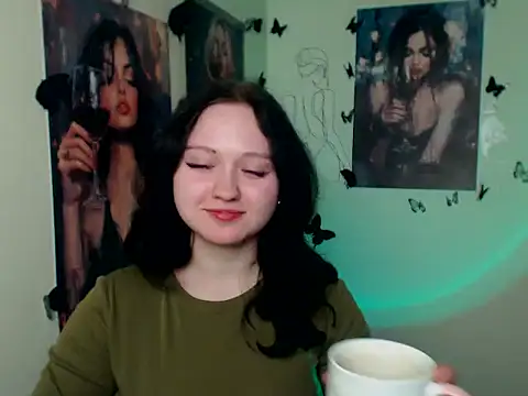 LadyAlice  online show from 02-09-26, 06:56