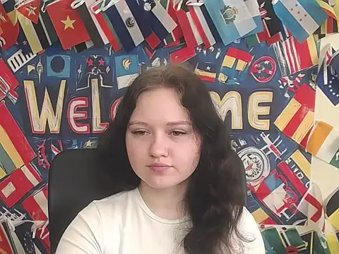 LadyAlice  online show from 04-02-26, 06:11