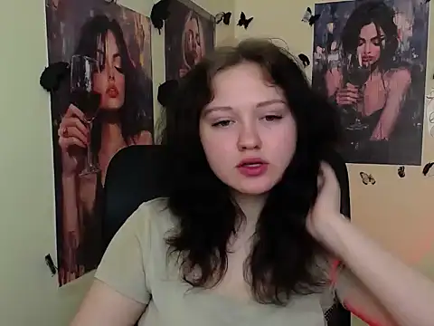 LadyAlice  online show from 04-13-26, 06:19